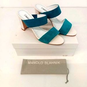 Manolo Blahnik Women's Klaiapla Shoes - EU40/US10